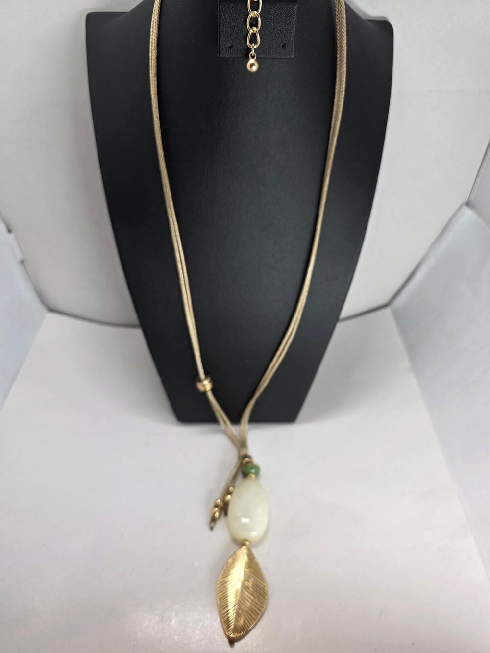Chico's Silk Corded Leaf Bead   Necklace 30"
